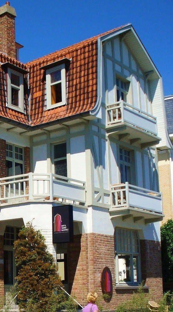 Hotel Bonne Auberge (Adults Only) De Haan Exteriör bild